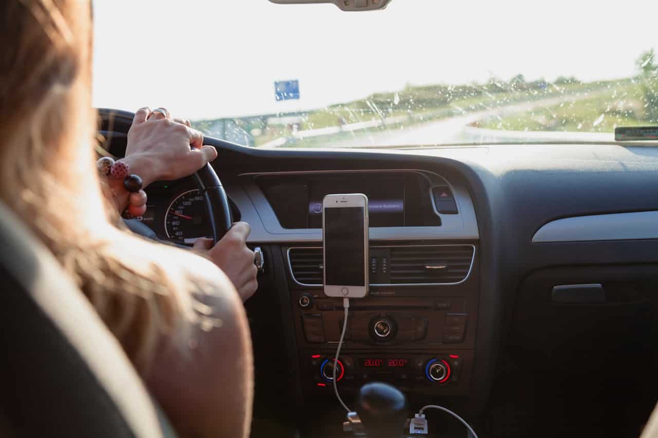 Besparen op de autoverzekering met deze tips
